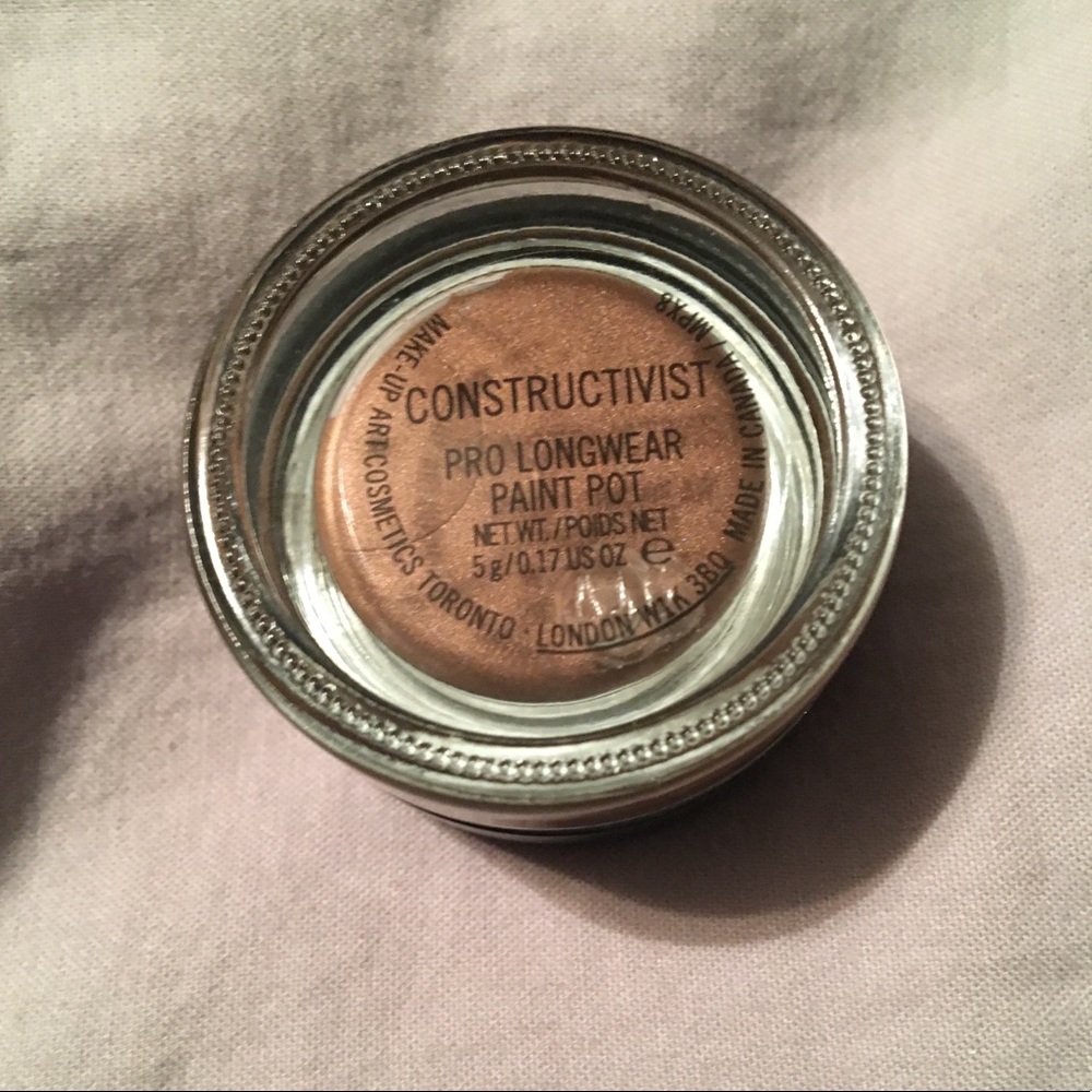 MAC Eyeshadow - Paint Pot